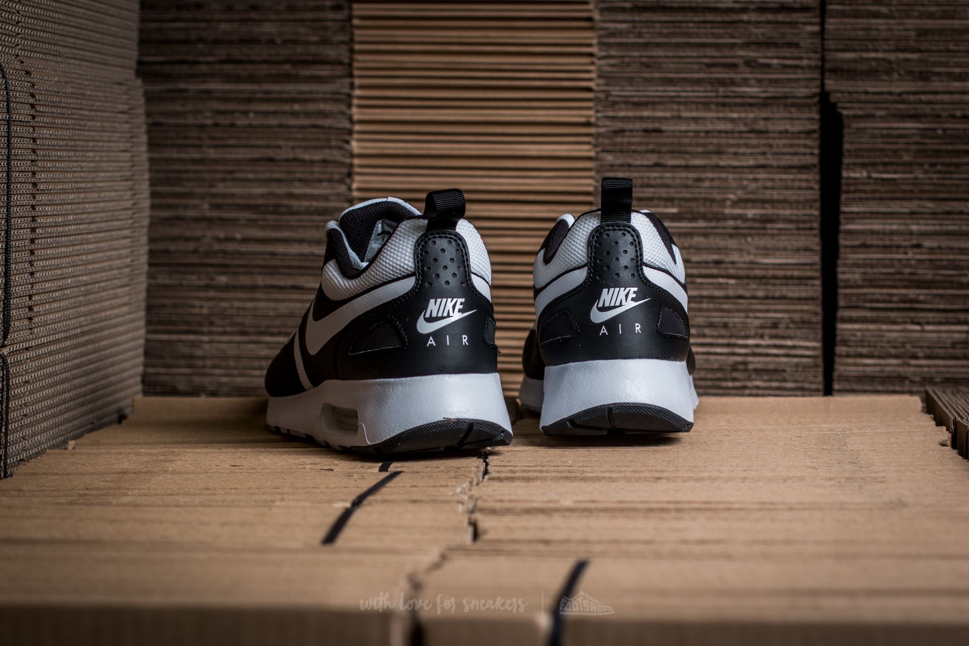 Nike air max vision black white new arrivals