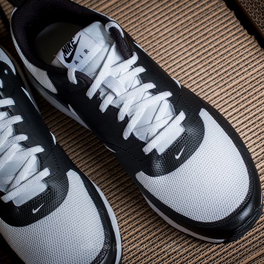 Nike air max vision noir et blanc outlet