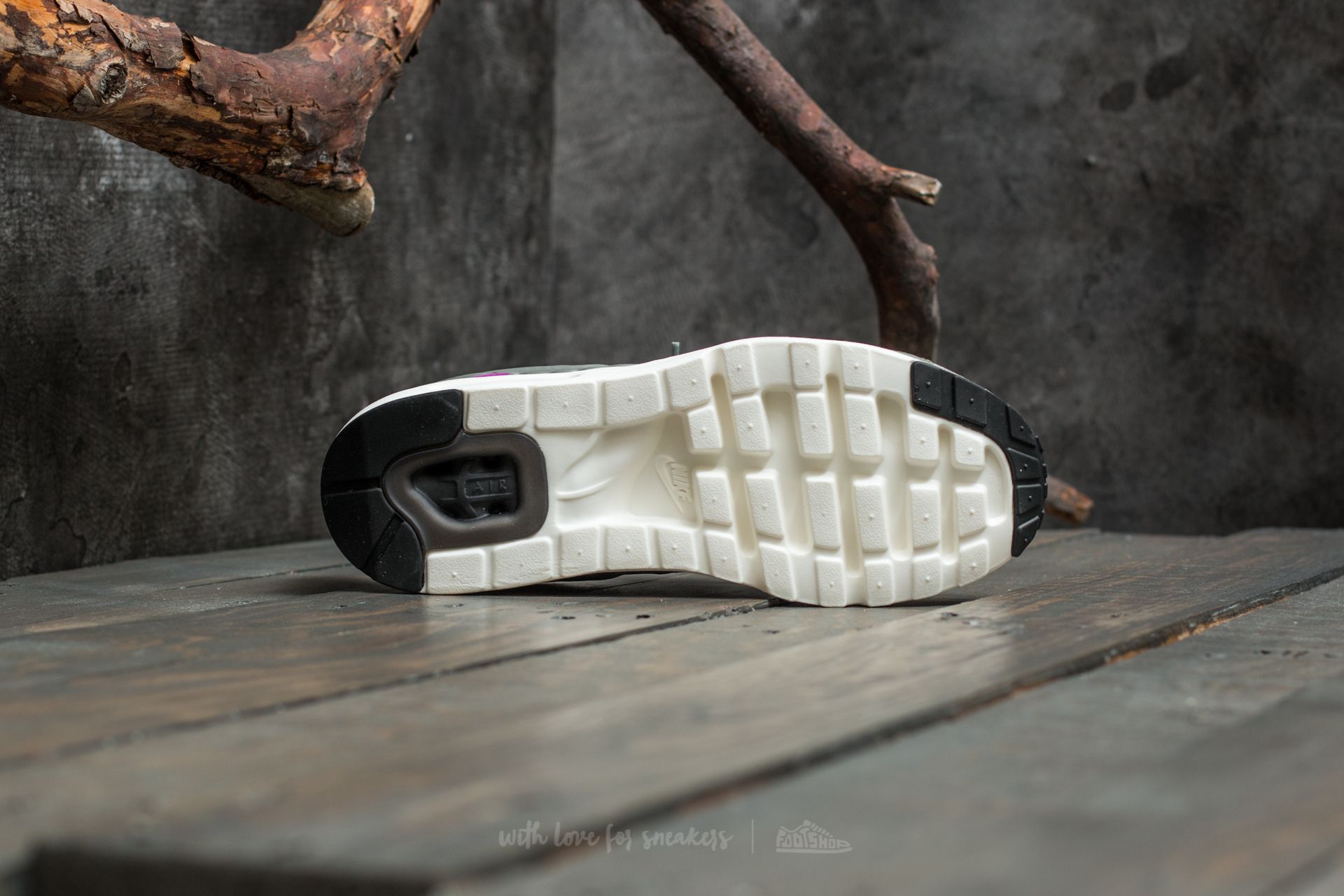 Vīriešu apavi Nike Air Max Zero Premium River Rock/ Dark Stucco-Sail