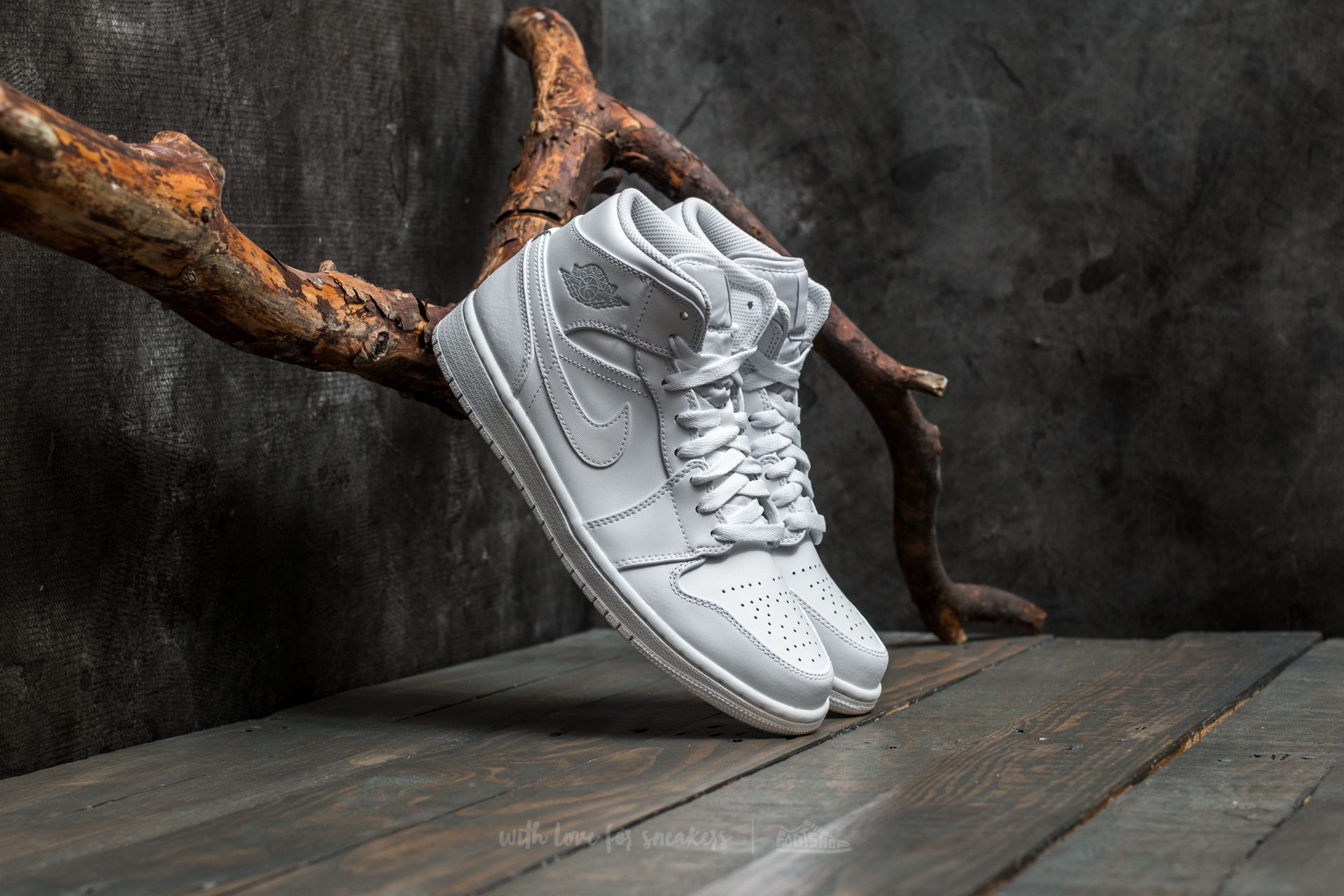 Men s shoes Air Jordan 1 Mid White Pure Platinum White Footshop