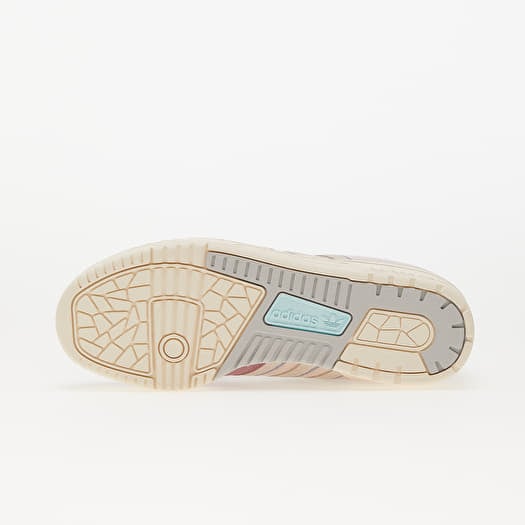 Adidas continental doré deals